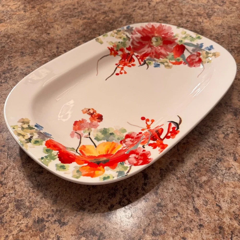 Tag ceramic serving